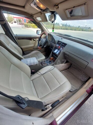 Mercedes C 200 1997, 231,523 km - 2.0 l - Bakı