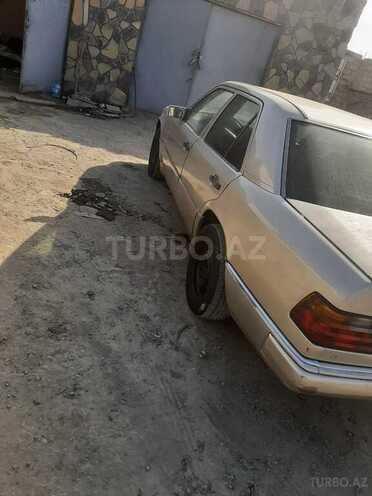 Mercedes E 200 1993, 538,000 km - 2.0 l - Bakı