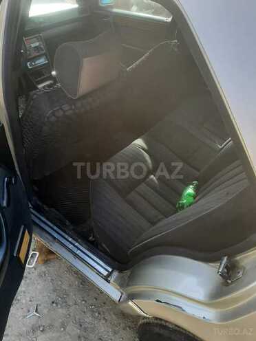 Mercedes E 200 1993, 538,000 km - 2.0 l - Bakı