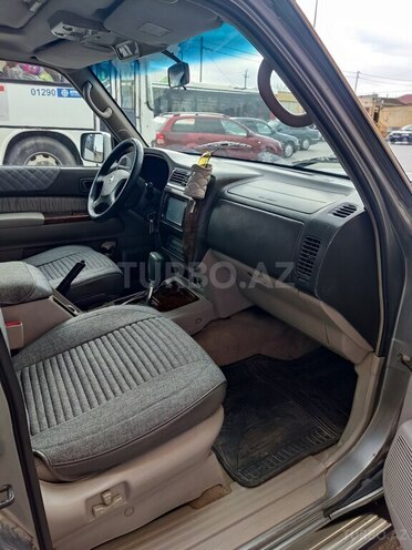 Nissan Patrol 2004, 460,000 km - 3.0 l - Bakı