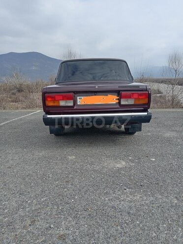 LADA (VAZ) 2107 1998, 50,000 km - 1.3 л - Qax