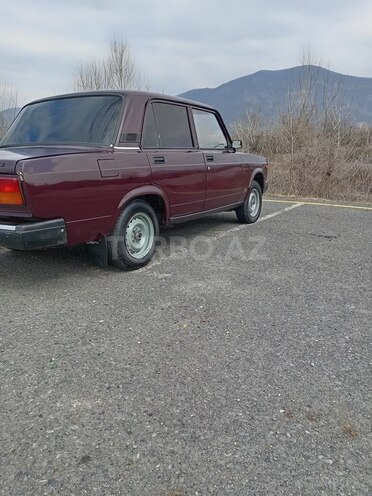 LADA (VAZ) 2107 1998, 50,000 km - 1.3 л - Qax