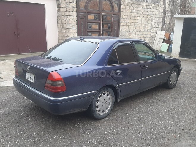 Mercedes C 220 1995, 467,200 km - 2.2 l - Bakı