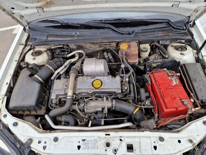 Opel Vectra 2004, 301,322 km - 2.2 l - Sumqayıt
