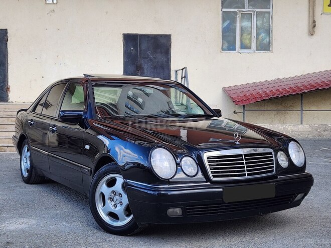 Mercedes E 240 1998, 385,000 km - 2.4 l - Bakı