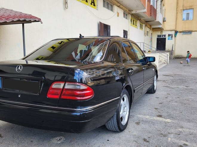 Mercedes E 240 1998, 385,000 km - 2.4 l - Bakı