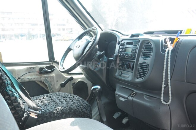 Ford Transit 2005, 346,000 km - 2.4 l - Mingəçevir