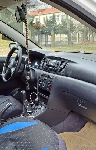 Toyota Corolla 2006, 200,000 km - 1.4 l - Mingəçevir