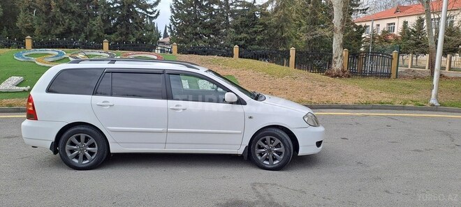 Toyota Corolla 2006, 200,000 km - 1.4 l - Mingəçevir