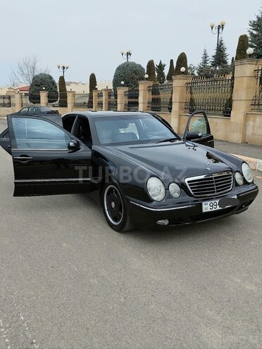 Mercedes E 240 2000, 350,000 km - 2.4 l - Gəncə