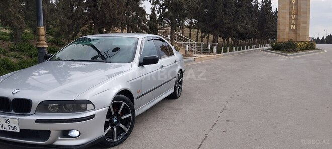 BMW 525 2001, 250,258 km - 2.5 l - Bakı