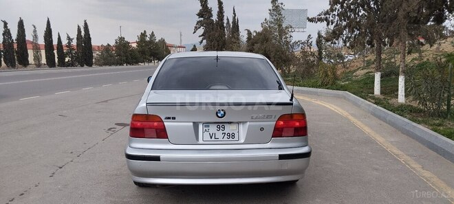 BMW 525 2001, 250,258 km - 2.5 l - Bakı