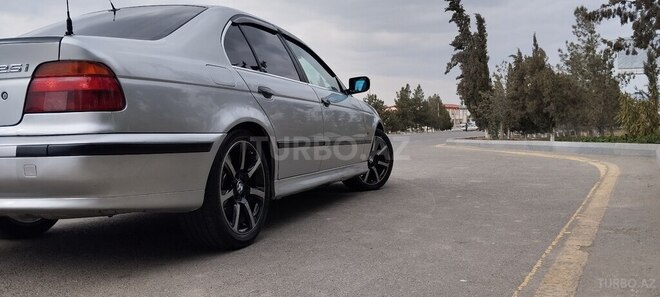 BMW 525 2001, 250,258 km - 2.5 l - Bakı