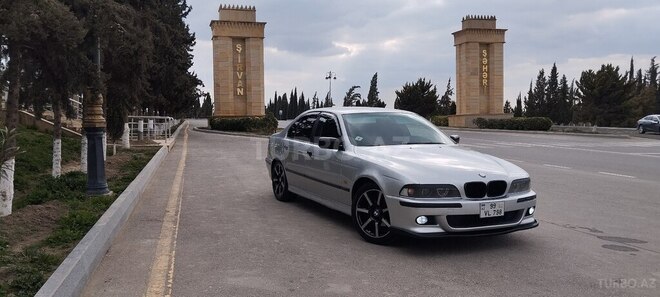 BMW 525 2001, 250,258 km - 2.5 l - Bakı