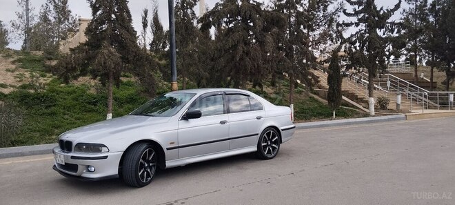 BMW 525 2001, 250,258 km - 2.5 l - Bakı