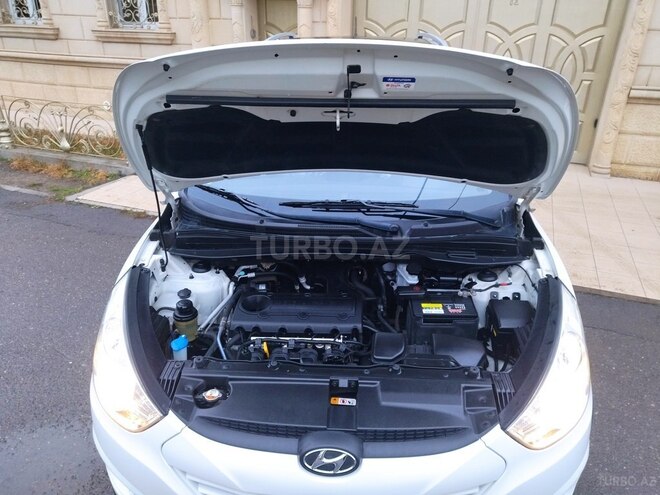 Hyundai ix35 2012, 126,900 km - 2.0 л - Bakı