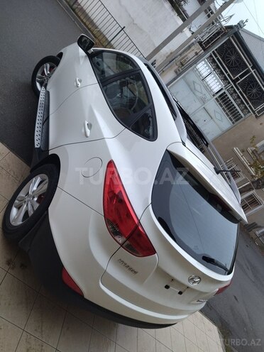 Hyundai ix35 2012, 126,900 km - 2.0 л - Bakı