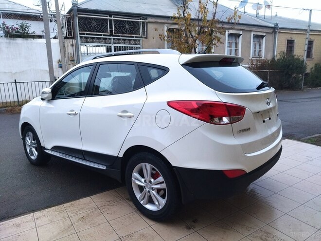 Hyundai ix35 2012, 126,900 km - 2.0 л - Bakı