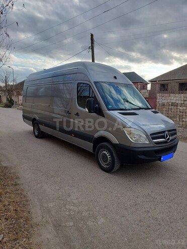 Mercedes  2007, 460,000 km - 2.2 l - Salyan