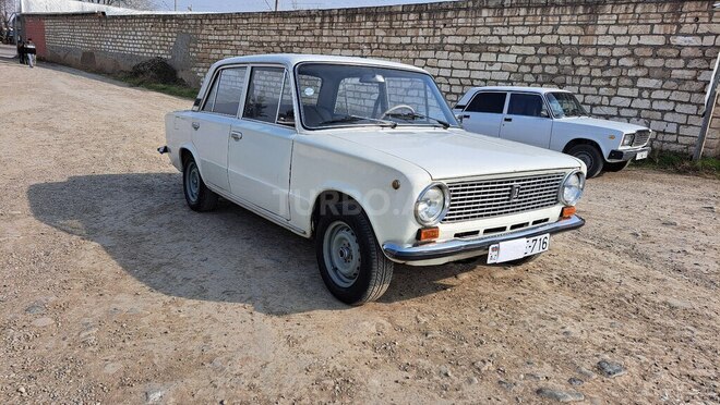 LADA (VAZ) 21011 1985, 69,000 km - 1.3 л - Qazax