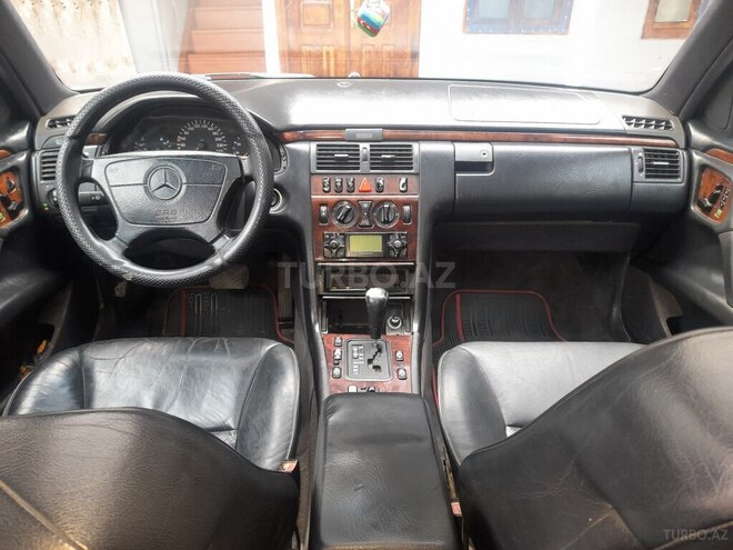 Mercedes E 320 1998, 476,000 km - 3.2 л - Bakı