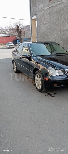 Mercedes C 240 2002, 286,864 km - 2.6 л - Zaqatala