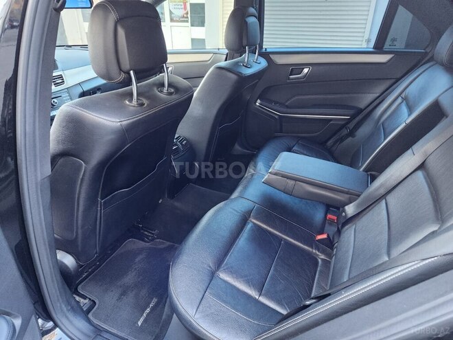 Mercedes E 220 2015, 263,814 km - 2.2 l - Bakı