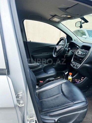 Chevrolet Spark 2016, 66,500 km - 1.2 л - Bakı