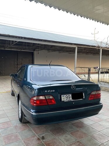 Mercedes E 240 2000, 187,451 km - 2.6 l - Bakı