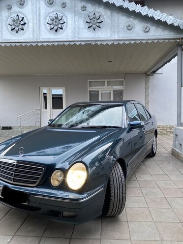 Mercedes E 240 2000, 187,451 km - 2.6 l - Bakı