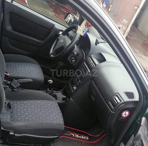 Opel Astra 2000, 271,000 km - 1.6 л - Naftalan