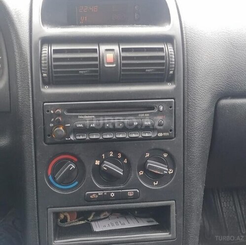 Opel Astra 2000, 271,000 km - 1.6 л - Naftalan