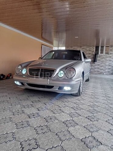 Mercedes E 240 2000, 195,343 km - 2.6 l - Zaqatala