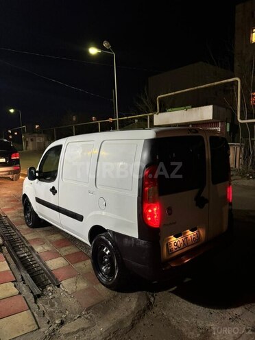 Fiat Doblo 2010, 130,000 km - 1.4 l - Bakı