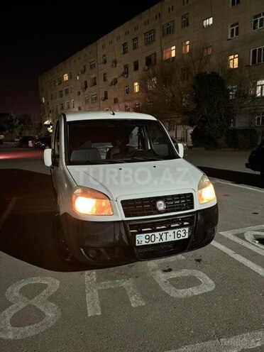 Fiat Doblo 2010, 130,000 km - 1.4 l - Bakı