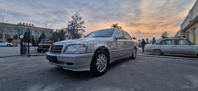 Mercedes C 180 1998, 211,000 km - 1.8 l - Göyçay
