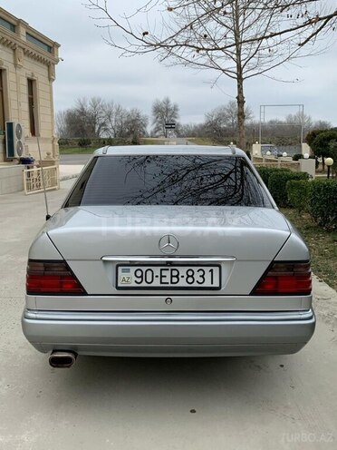 Mercedes E 230 1994, 729,000 km - 2.3 l - Bakı