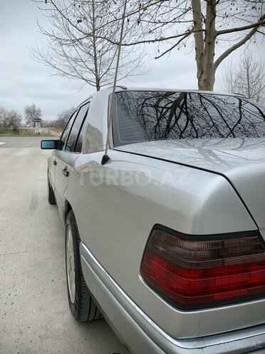 Mercedes E 230 1994, 729,000 km - 2.3 l - Bakı