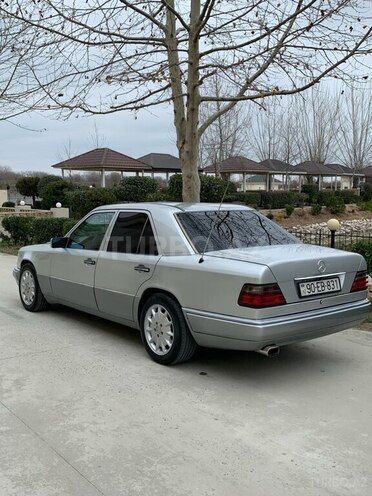 Mercedes E 230 1994, 729,000 km - 2.3 l - Bakı