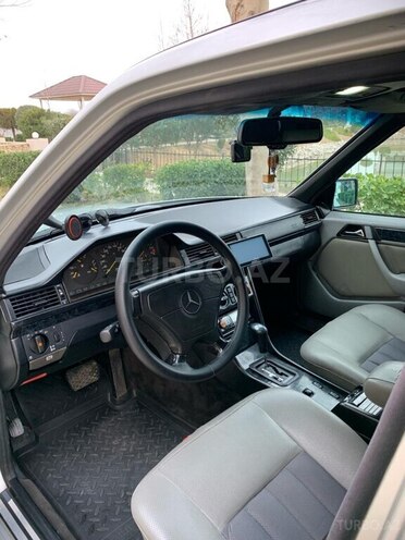 Mercedes E 230 1994, 729,000 km - 2.3 l - Bakı