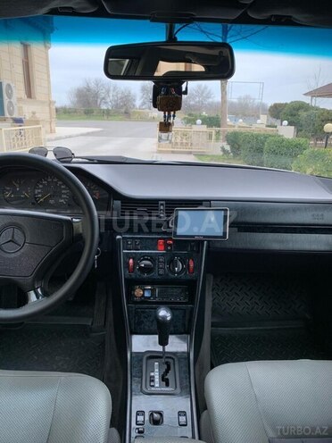 Mercedes E 230 1994, 729,000 km - 2.3 l - Bakı