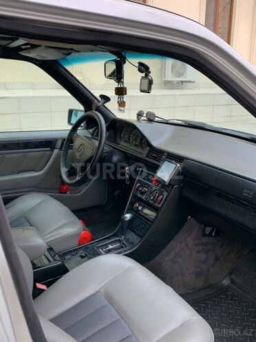 Mercedes E 230 1994, 729,000 km - 2.3 l - Bakı