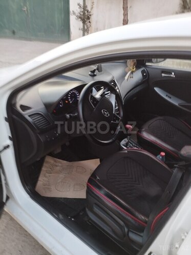 Hyundai Accent 2013, 291,000 km - 1.6 l - Bakı