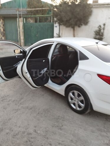Hyundai Accent 2013, 291,000 km - 1.6 l - Bakı