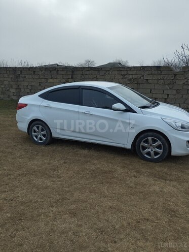 Hyundai Accent 2013, 291,000 km - 1.6 l - Bakı