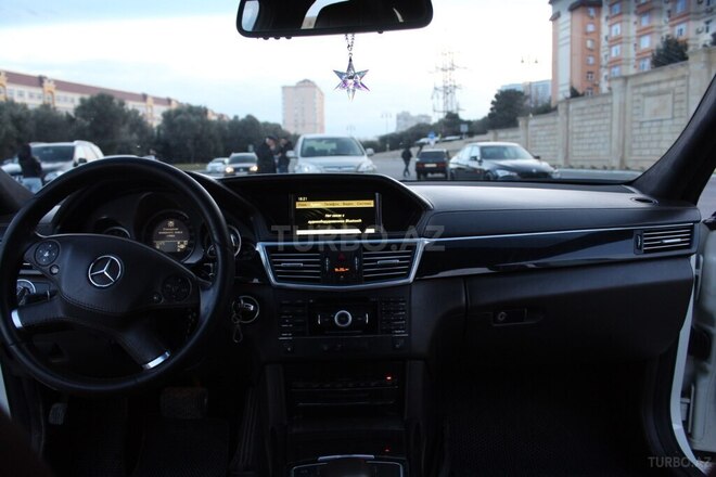 Mercedes E 350 2009, 281,000 km - 3.0 л - Bakı