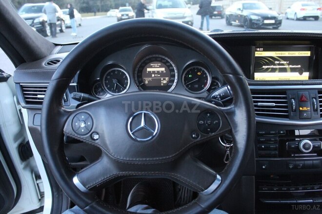 Mercedes E 350 2009, 281,000 km - 3.0 л - Bakı