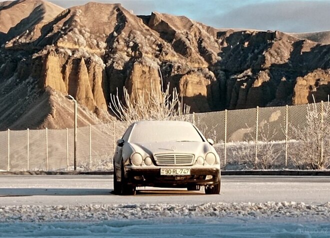 Mercedes CLK 200 2000, 373,000 km - 2.0 л - Bakı