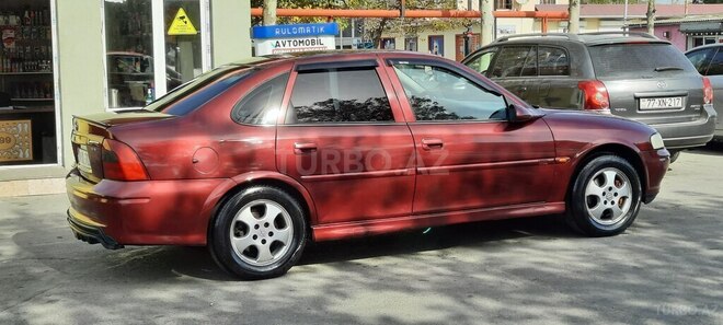 Opel Vectra 1999, 399,785 km - 1.6 л - Bakı