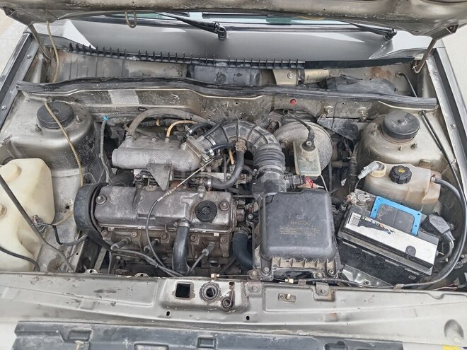 LADA (VAZ) 2115 2001, 378,245 km - 1.5 л - Yevlax
